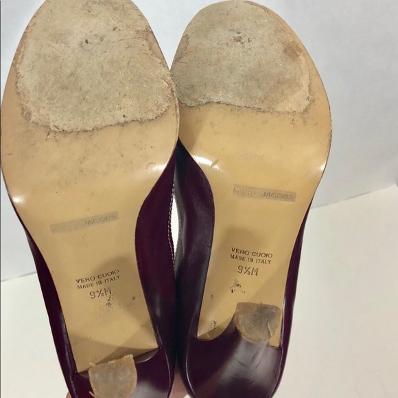 Marc Jacobs purple/maroon peep toe heels - Picture 7 of 8